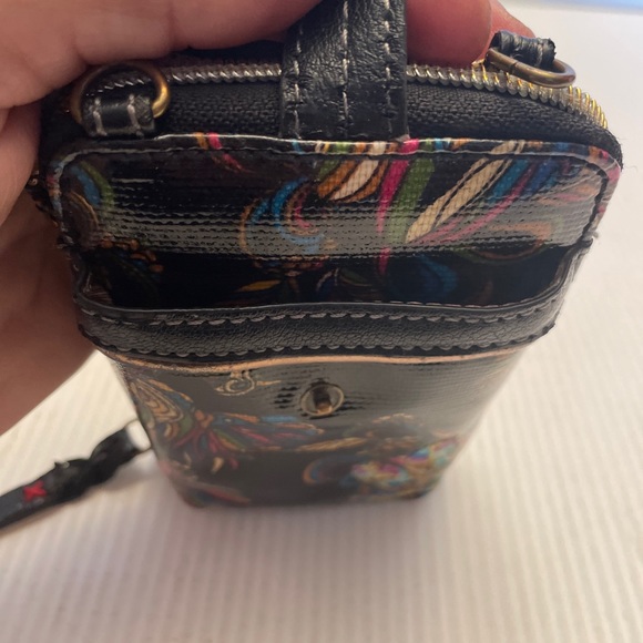 Sakroots Smartphone Wristlet Crossbody Wallet Rainbow Multicolor Artist Circle - Picture 3 of 10